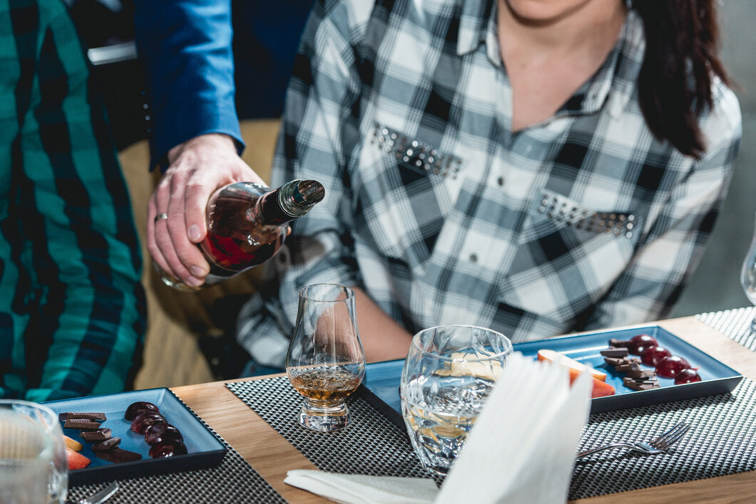 Must-have items you’ll need for a whiskey tasting